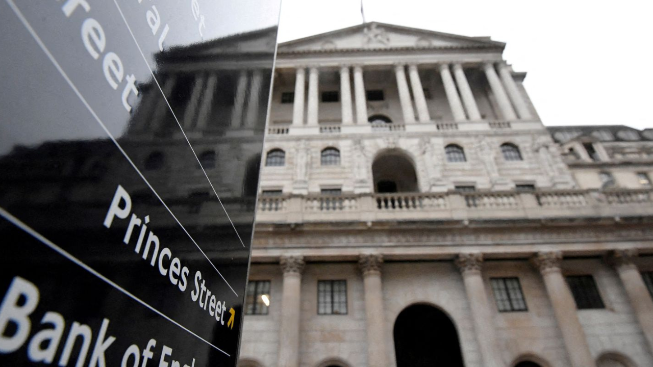 BofA adia previsão de corte de juros do BoE para junho com volta dos riscos de inflação ligados à energia