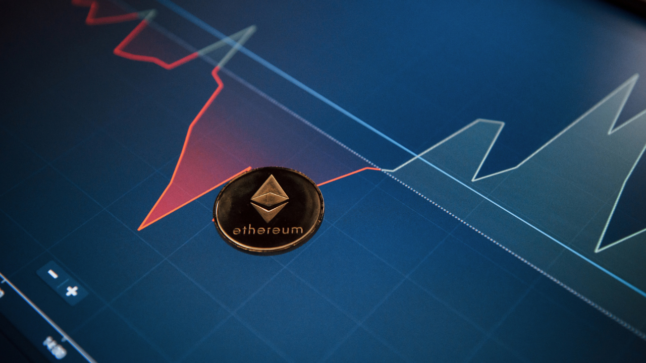 O preço do Ethereum enfrenta risco de queda enquanto os vendedores se preparam para um novo movimento