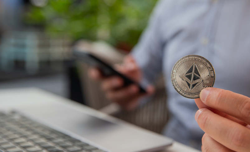 Ethereum_cai_quase_5_enquanto_uma_configuração_clássica_de_alavancagem