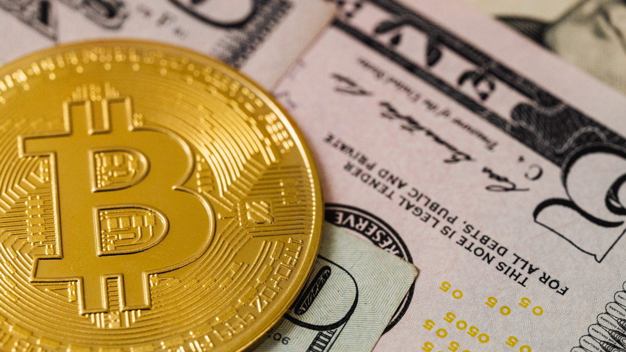Por que Bitcoin, Ethereum e XRP estão subindo hoje?