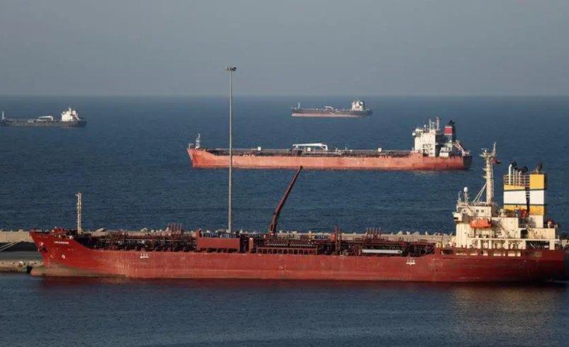 O GCC respondeu por 8% das importações de petróleo bruto dos EUA em 2025: o que a análise da EIA revela sobre fluxos, refinarias e a mudança na dinâmica dos preços
