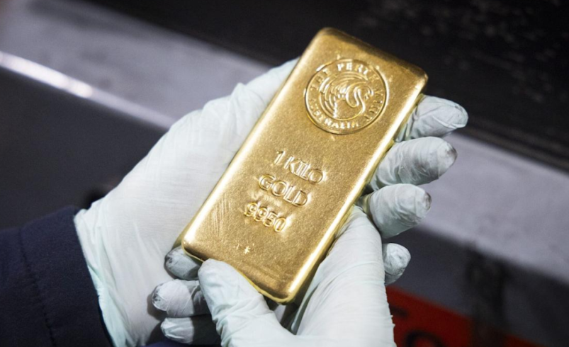 Ouro_cai_com_nova_tensão_em_Ormuz_e_alta_do_petróleo_reacendendo
