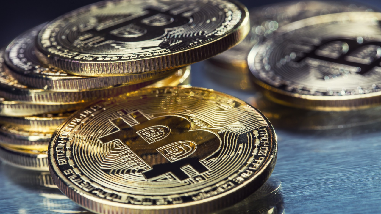 Bitcoin cai abaixo de US$ 71 mil com tensão Iran-EUA