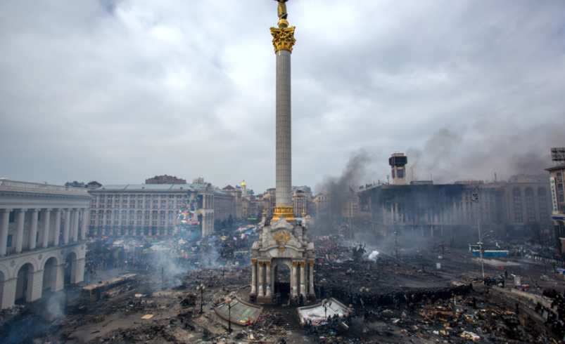 Kyiv é atingida por novas explosões