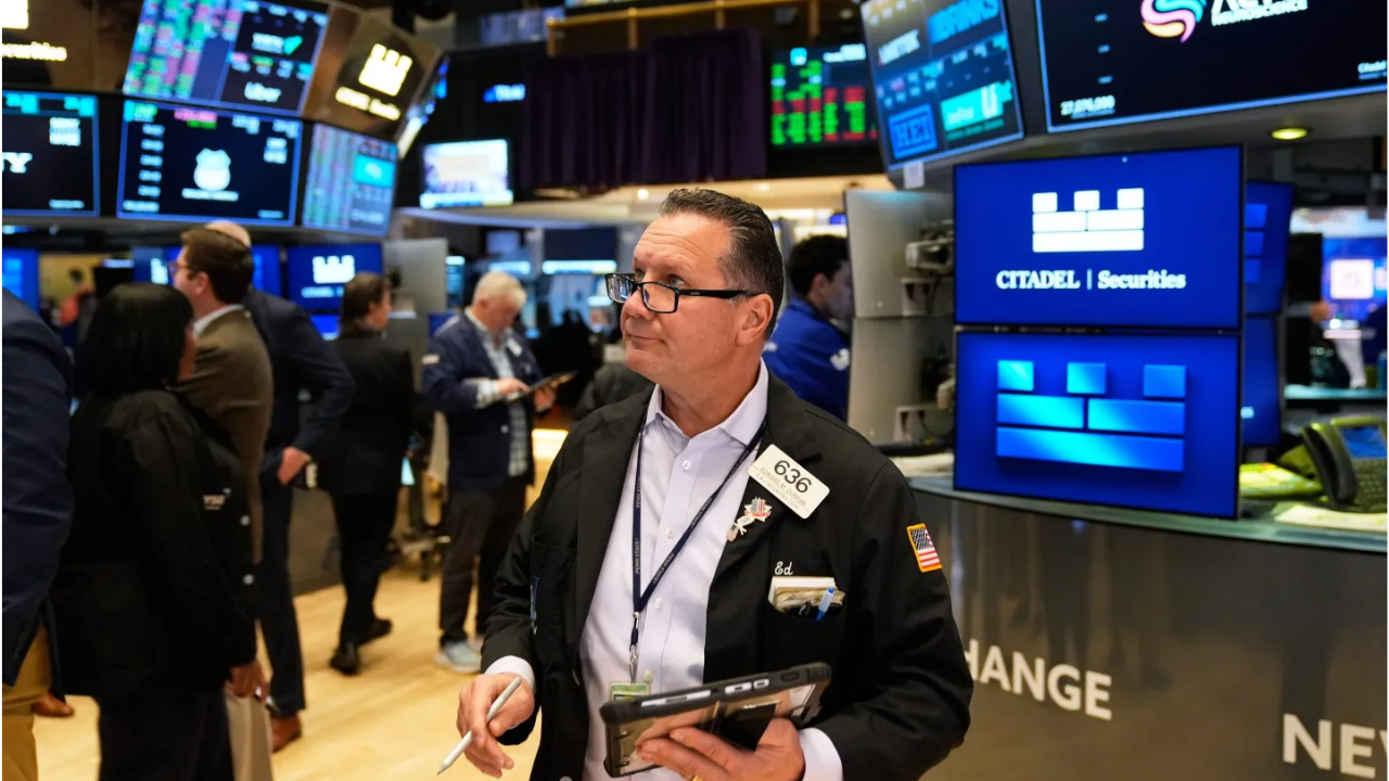 Futuros de Wall Street ficam estáveis antes de Jackson Hole enquanto investidores avaliam Nvidia, juros dos EUA, petróleo e mercados asiáticos
