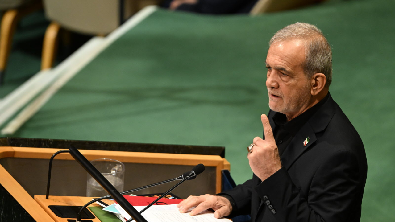 Pezeshkian acusa Estados Unidos e Israel de alimentar a instabilidade global na ONU